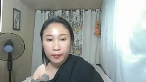 yumie  online show from April 2026 10:54:02 AM