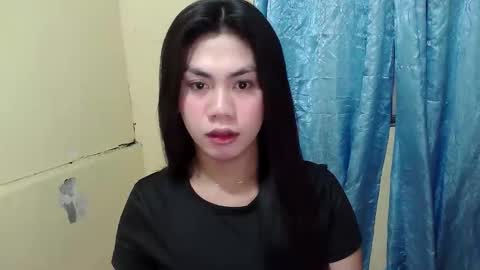 pinayloving_bella online show from October 2025 10:24:02 AM