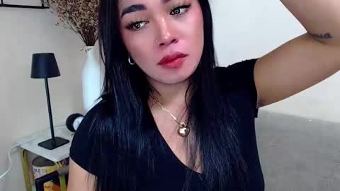 Snapshot of pinaymorena69 chatting on January 2025 12:51:02 PM Just cath online show from January 2025 12:51:02 PM