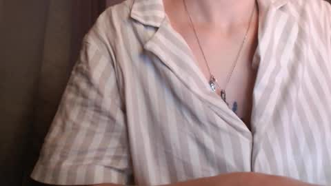       online show from November 2025 06:51:02 AM