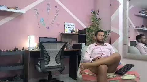 pineappleflipped online show from July 2026 02:29:02 AM