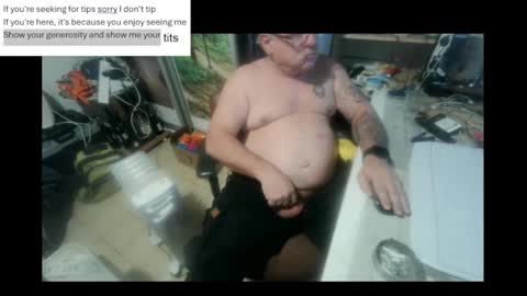 pini_z online show from February 2025 04:11:02 PM