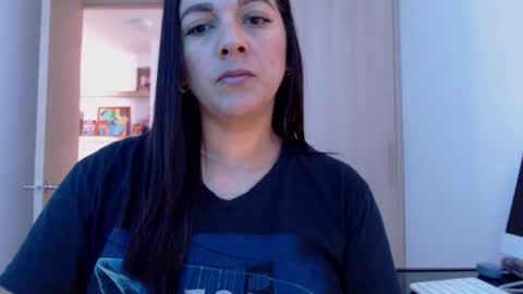 Snapshot of pink_kitten_ chatting on February 2026 03:05:02 PM Eli online show from February 2026 03:05:02 PM