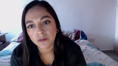 Snapshot of pink_kitten_ chatting on February 2026 02:12:02 PM Eli online show from February 2026 02:12:02 PM