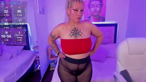pink_maddy online show from September 2025 04:17:02 AM