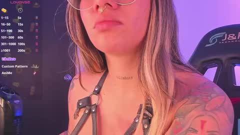 KELLY  online show from October 2025 02:52:01 AM