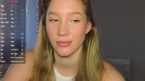   online show from December 2024 03:14:02 AM