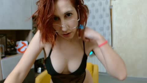 Snapshot of pinkandy chatting on November 2025 10:21:02 PM PinKandy online show from November 2025 10:21:02 PM