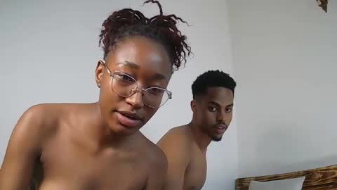 PinkyAura online show from April 2026 08:01:02 AM