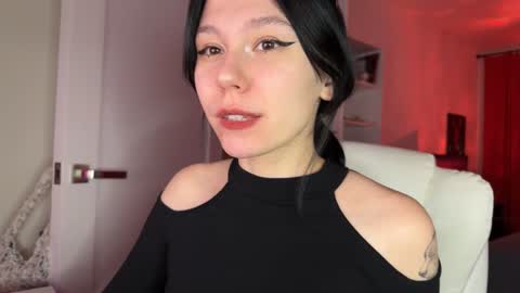 Snapshot of pinkdollylovv chatting on January 2025 10:02:01 PM pinkdollylovv online show from January 2025 10:02:01 PM