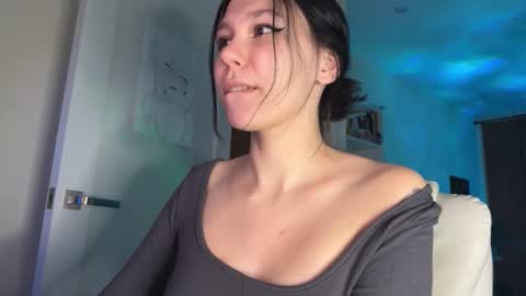 Snapshot of pinkdollylovv chatting on October 2025 10:14:02 PM pinkdollylovv online show from October 2025 10:14:02 PM