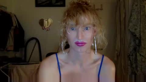 Snapshot of pinkfag chatting on January 2025 06:45:02 PM pinkfag online show from January 2025 06:45:02 PM