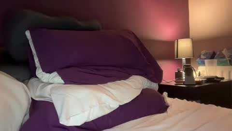 pinkrhino3 online show from January 2026 11:32:02 PM