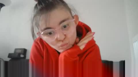 Snapshot of pinkwife97 chatting on October 2025 03:30:01 PM pinkwife97 online show from October 2025 03:30:01 PM