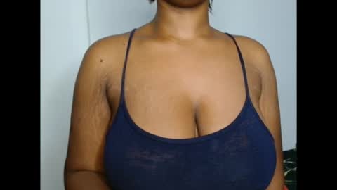 pinkxsugar online show from November 2025 09:28:01 PM