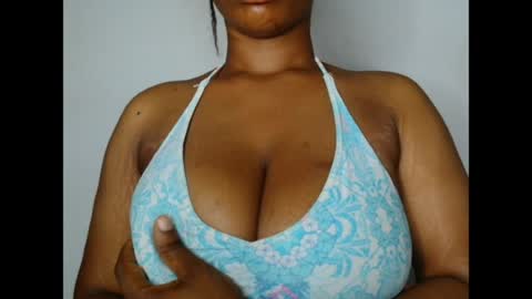 Snapshot of pinkxsugar chatting on July 2026 05:44:02 AM pinkxsugar online show from July 2026 05:44:02 AM
