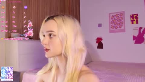 Pinky online show from October 2025 02:01:02 AM