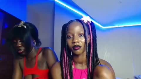 Pinky online show from November 2025 04:00:01 PM