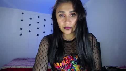 Snapshot of pinky_pinky_ chatting on January 2025 11:36:02 PM VIOLETA LOPEZ online show from January 2025 11:36:02 PM