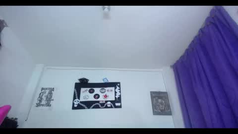 Snapshot of pinky_pinky_ chatting on September 2025 06:26:02 AM VIOLETA LOPEZ online show from September 2025 06:26:02 AM