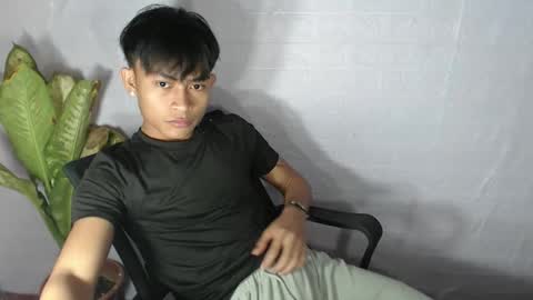 Snapshot of pinoy_palautogxxx chatting on March 2026 02:23:02 PM pinoy_palautogxxx online show from March 2026 02:23:02 PM