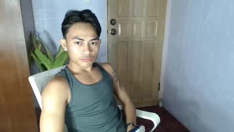 Snapshot of pinoy_palautogxxx chatting on March 2026 04:23:01 PM pinoy_palautogxxx online show from March 2026 04:23:01 PM