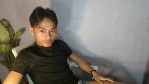 Snapshot of pinoy_palautogxxx chatting on March 2026 04:00:02 PM pinoy_palautogxxx online show from March 2026 04:00:02 PM