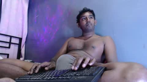 Snapshot of pinoybbc_xx chatting on June 2026 10:25:02 AM rayvienn online show from June 2026 10:25:02 AM