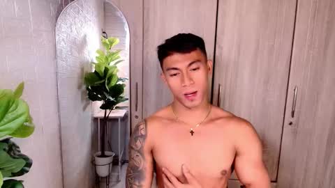 ethan online show from November 2025 02:43:02 AM