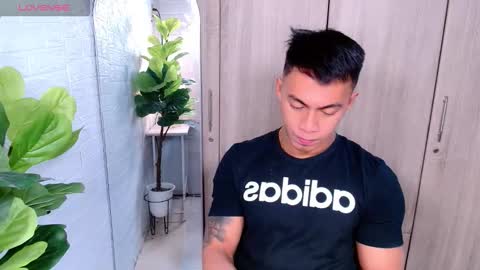 ethan online show from December 2025 06:41:01 AM