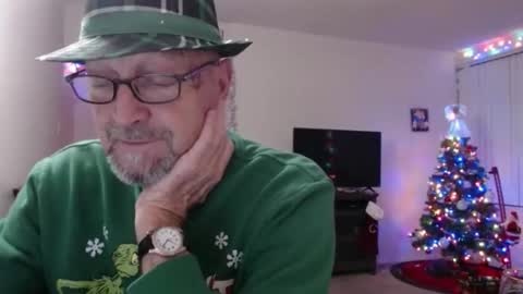 Snapshot of pipewizard chatting on December 2024 11:51:01 PM pipewizard online show from December 2024 11:51:01 PM