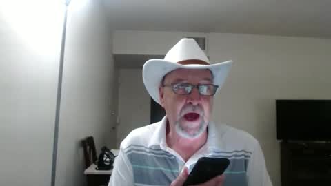 Snapshot of pipewizard chatting on February 2025 11:25:02 PM pipewizard online show from February 2025 11:25:02 PM