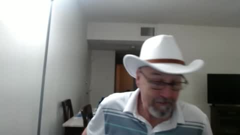 Snapshot of pipewizard chatting on March 2025 12:48:01 AM pipewizard online show from March 2025 12:48:01 AM