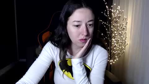 piscesgirl06 online show from January 2026 05:33:02 AM