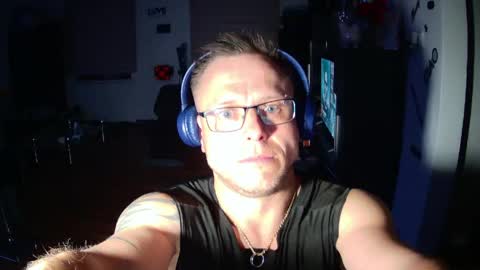 Snapshot of pitrs30sexy chatting on April 2026 06:54:02 PM pitrs30sexy online show from April 2026 06:54:02 PM