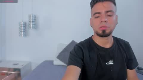 Snapshot of pittandlunaa69 chatting on January 2026 01:16:02 PM PittAndLunaa69 online show from January 2026 01:16:02 PM