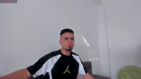 Snapshot of pittandlunaa69 chatting on February 2026 12:41:01 PM PittAndLunaa69 online show from February 2026 12:41:01 PM