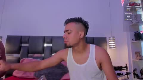 Snapshot of pittandlunaa69 chatting on February 2026 12:57:01 PM PittAndLunaa69 online show from February 2026 12:57:01 PM