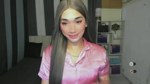 Snapshot of pixiedoll_ chatting on June 2026 05:44:02 PM pixiedoll_ online show from June 2026 05:44:02 PM