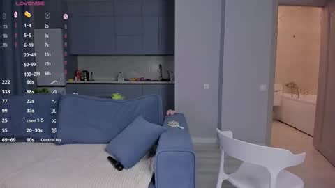 Mila online show from February 2026 02:39:02 PM