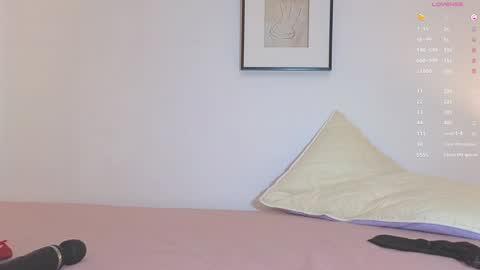 Angie Henao online show from January 2025 08:22:01 PM