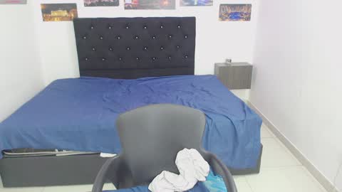 Snapshot of playboy_sex6 chatting on December 2024 08:07:02 PM PETER online show from December 2024 08:07:02 PM