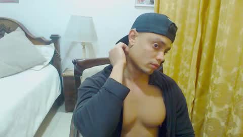 Snapshot of playboy_sex6 chatting on February 2025 03:12:02 AM PETER online show from February 2025 03:12:02 AM