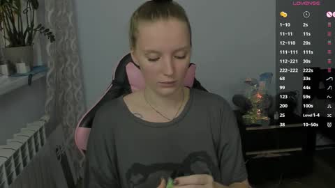 Masha online show from November 2025 10:52:01 PM