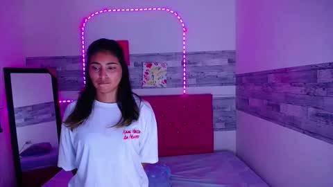 Snapshot of pleassing_neighbour chatting on January 2026 03:12:02 AM Zalome online show from January 2026 03:12:02 AM