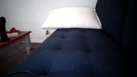 Snapshot of pleasure5991 chatting on February 2025 06:04:01 PM Julie online show from February 2025 06:04:01 PM