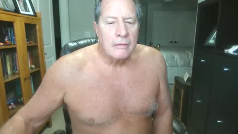 pleeeezeher online show from January 2026 02:43:02 PM