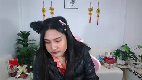 Ploysai online show from January 2025 02:38:02 AM