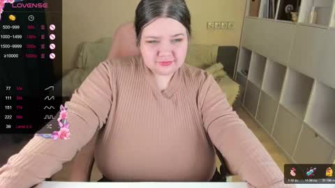 Snapshot of plum_pie__ chatting on January 2026 04:50:02 AM Alice online show from January 2026 04:50:02 AM