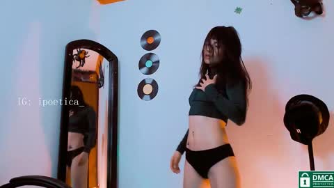 IG ipoetica  online show from November 2025 04:53:01 PM